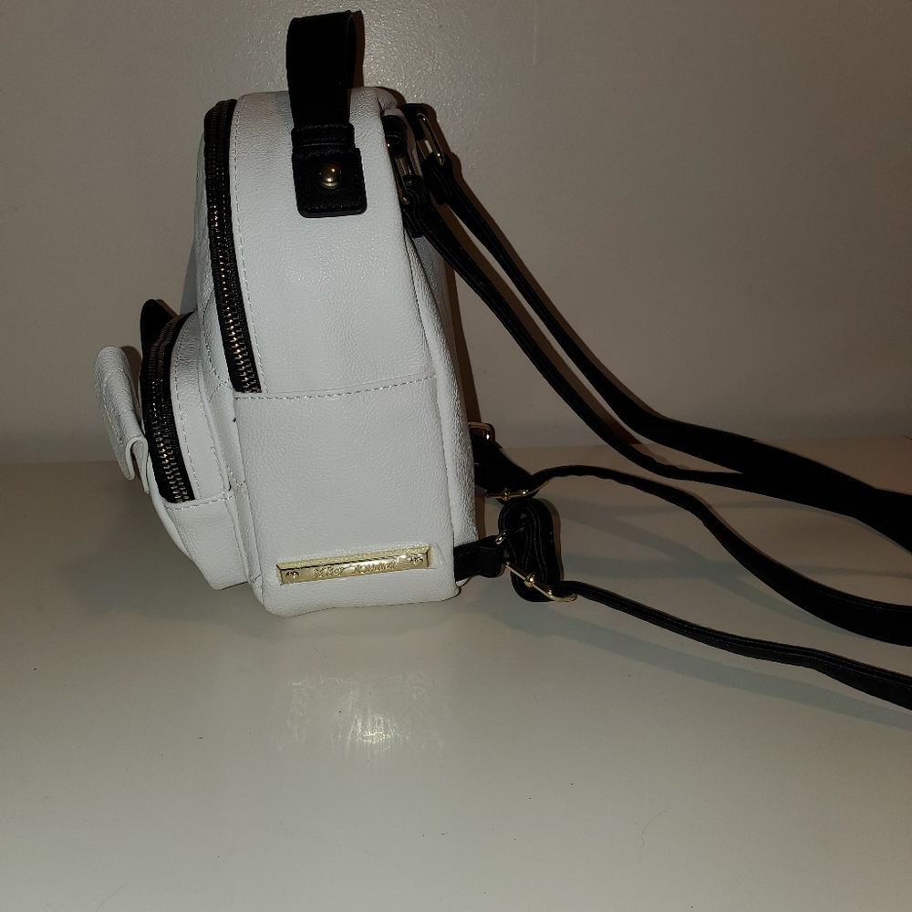 BETSEY Johnson  mini back pack NWT - Picture 4 of 4